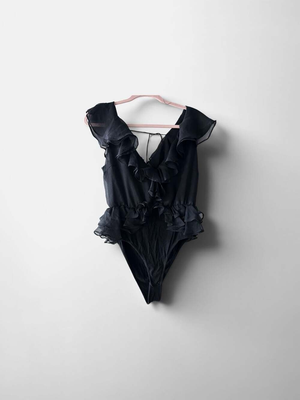 NWT Bardot Women's Emily Ruffle Bodysuit, Black, Size 12